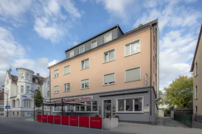 Mato One Zimmervermietung Hotels in Neheim-Husten
