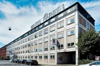 Cabinn Scandinavia Hotels near Topsoe A/S