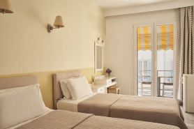 Polos Hotel Paros