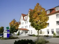 Fairway Hotel Hotels in Östringen