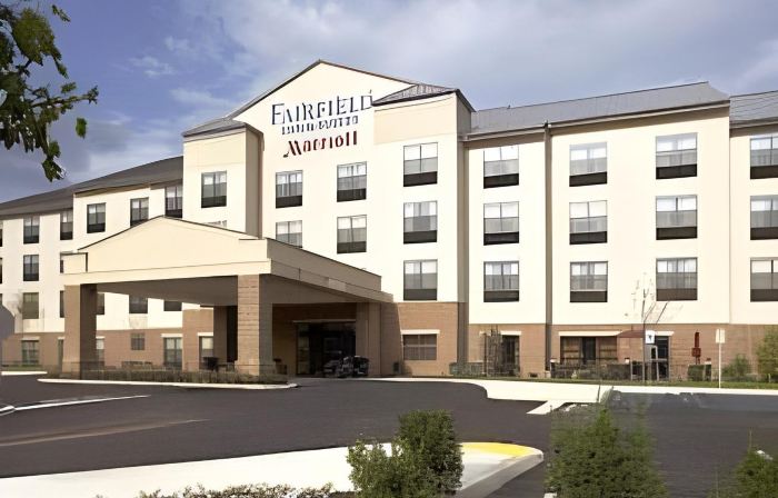 Fairfield Inn & Suites Cumberland