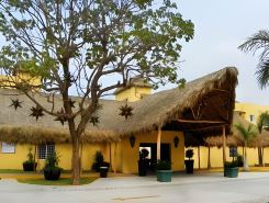Zar Manzanillo