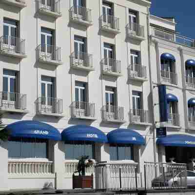 Cerise Royan - le Grand Hotel de la Plage Hotel Exterior