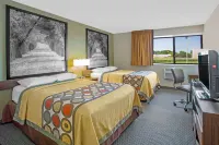 Super 8 by Wyndham Windsor/Madison North Hotels in Waunakee