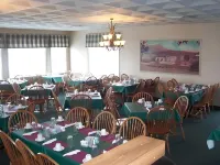 The Village Inn - Motel
