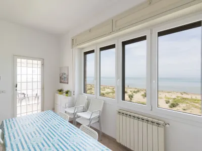 Rome's Beach House 1 Hotel in zona Zoomarine