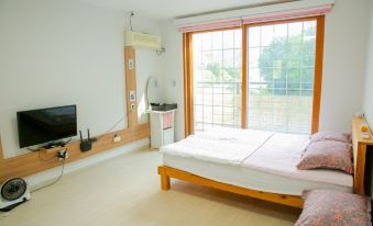 Hongcheon Sinyeong Pension