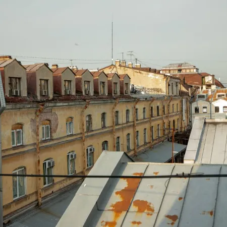 Roof Story (Истории крыш) Отели рядом с достопримечательностью «Казанский собор»