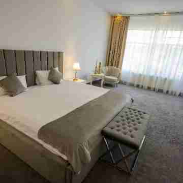 Hotel Queen Vera Rooms