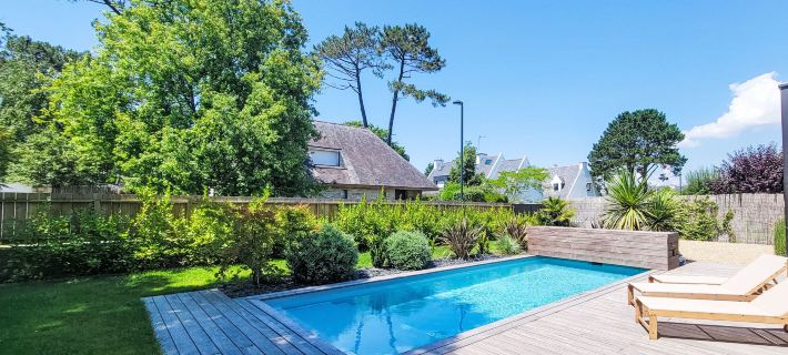 Villa Azur Hotels in Carnac