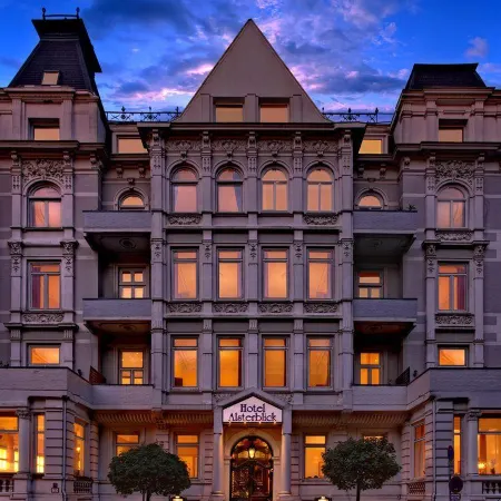 Hotel Alsterblick Отели рядом с достопримечательностью «Гогенфельде»