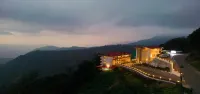 Voyage Glenz Resort Hotels near View point