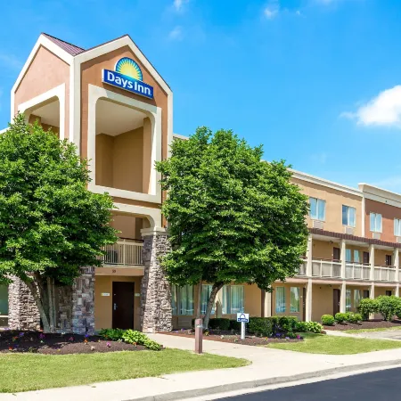 Days Inn by Wyndham Florence Cincinnati Area