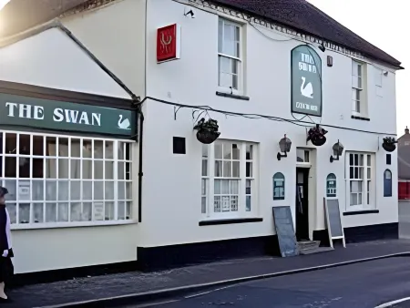 Swan Inn, Heathrow Airport Отели рядом с достопримечательностью «St Mary the Virgin Church»