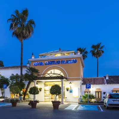 Globales Cortijo Blanco Hotels near Puerto Banus Marina
