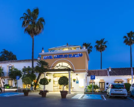 Globales Cortijo Blanco Hotels in Marbella