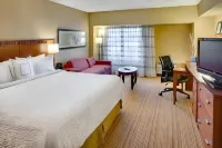 Courtyard Shelton Hotels in Trumbull