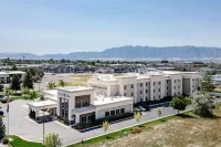 Comfort Inn & Suites Logan Near University Hoteles en Logan