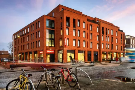 easyHotel Oxford Отели рядом с достопримечательностью «Музей Ашмола»