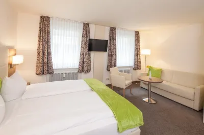 City Hotel Freiburg Hotels in Фрайбурґ