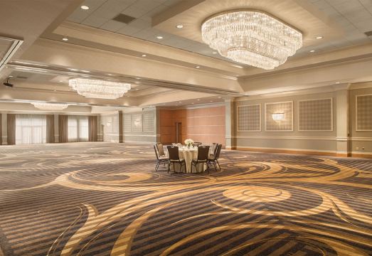 더블트리 바이 힐튼 아크론 페어론