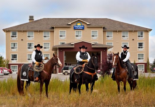 2. 데이즈 인 & ..