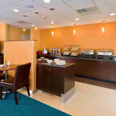 Residence Inn Canton Dining/Meeting Rooms