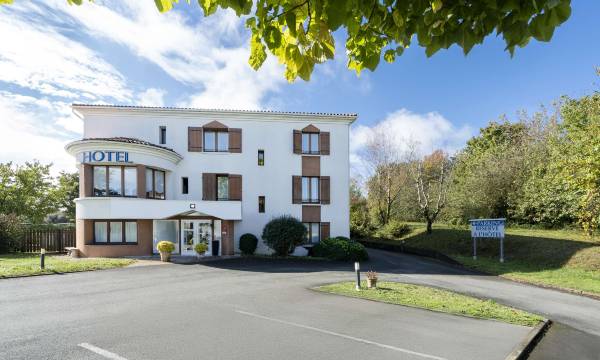 Sure Hotel by Best Western Saintes