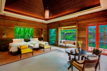 Mandapa, a Ritz-Carlton Reserve Отели рядом с достопримечательностью «Lotus Villa Ubud»
