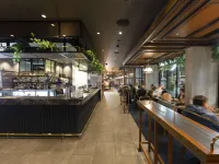 Avenue Hotel Canberra Hotels near Telstra Tower