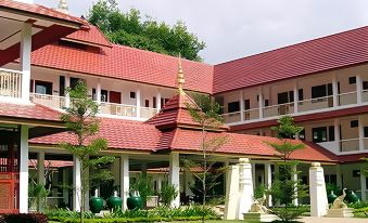 Suan Bua Hotel & Resort