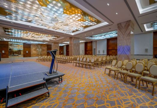 2. 뫼벤픽 센타우루..