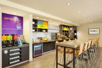 Home2 Suites by Hilton Farmington/Bloomfield Hotels in Farmington