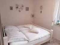 Apartment Wiek new building, center, near the harbor, car Stellpl Terrace, W-LAN