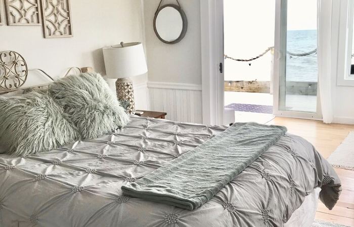 Oceanfront Oasis Spacious 3-Bedroom, 2-Bath Retreat for 12  Linens Included