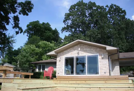 Lake front peace - Trinity Lake House