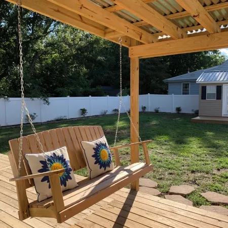 Location Location : Downtown Cary NC- Dog friendly, quaint, clean home