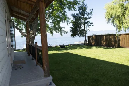 Lakefront home with Dock and lagoon access in Bigfork