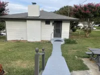 Beautiful house close to downtown & Cone Hospital