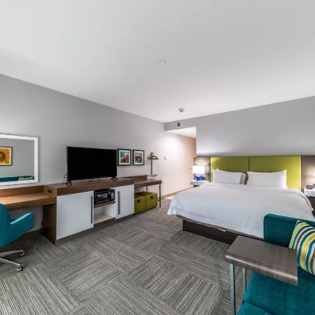 Hampton Inn and Suites Pryor