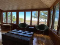 GORGEOUS, RECENTLY RENOVATED, WATERFRONT COTTAGE