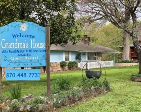 Cozy Home Near the Buffalo River