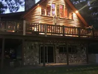 Pioneer Lodge Log Cabin Hotels in Dewhurst
