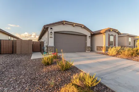 Modern Guest Suite Retreat in Maricopa Отели в г. Марикопа