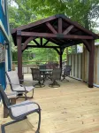 Lake house w/seasonal pool and boat storage.