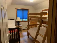 Spacious 3-Bedroom Chalet, Just Minutes from Jay Peak Ski Resort