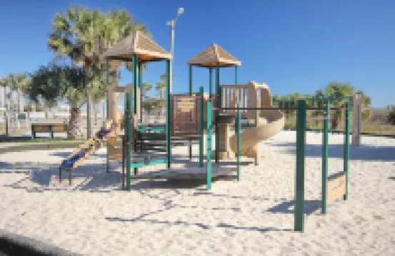 The Saltwater Cottage-Golf Cart & Linens Included in Ocean Lakes