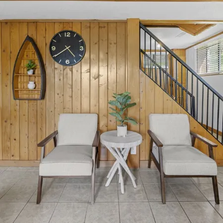 Spacious Resort Cabin – Sleeps 16, Minutes to Silver Dollar City!