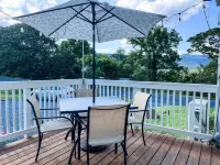 Family Friendly w/ Mountain Views, Hot Tub, Fire Pit, 4 mins to Luray Caverns