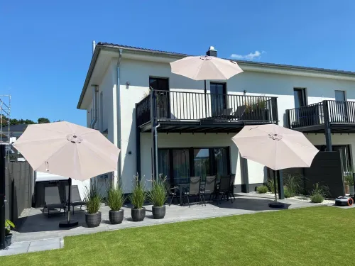 8P Holiday home "Seegelblick" in the first row of the lake with sauna, fireplace & wallbox